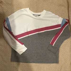 Pull&Bear women’s pullover sweater BNWO size Small
